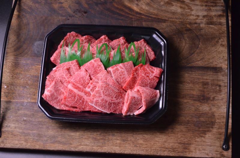鳥取和牛A5ランク 焼肉用盛り合わせ 300g (カルビ 赤身）※送料込み