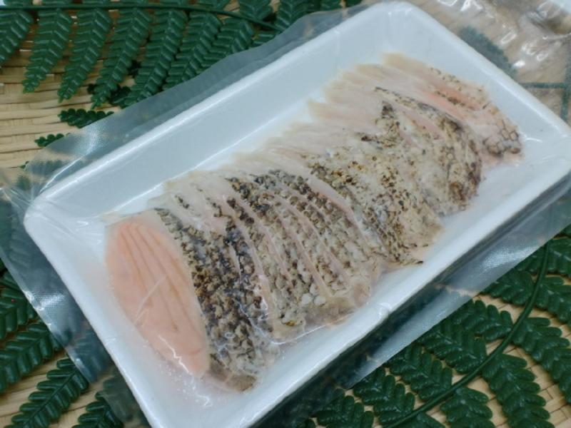 寿司ネタ　アトランティックサーモン焼きハラススライス6ｇ×20枚　すしねた　業務用　生食用　刺身用　海鮮丼
